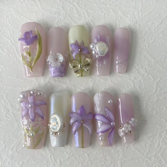 3D flowers  press-on nails  light purple fake nails  pearl French-style design fake nails  glue-attached nail stickers  women's DIY manicure